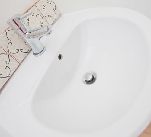 Basin Waste and Overflow - Professional plumbing work by Rosebourne Plumbing