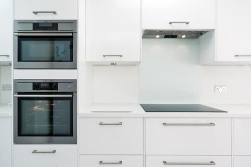 Ovens, Hob and Glass Splashback - Professional plumbing work by Rosebourne Plumbing