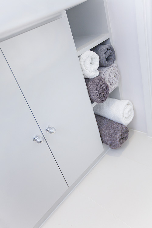 Contemporary Installation - Edenvale Road, Sands End, Fulham - Professional plumbing work by Rosebourne Plumbing