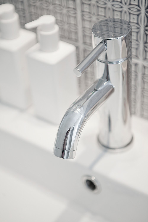 Contemporary Bathroom Ultimate - Graham Road, Hackney - Professional plumbing work by Rosebourne Plumbing