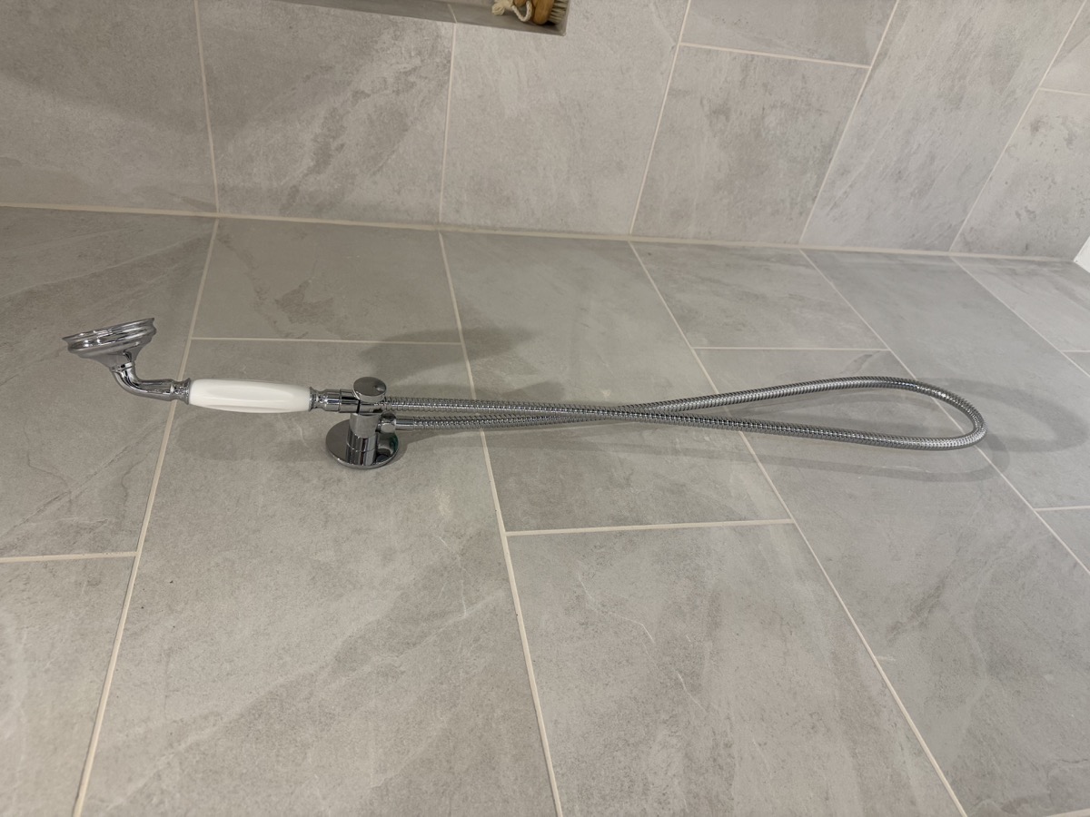 Professional extractor fan installation services Hampshire - Rosebourne Plumbing expert ventilation solutions